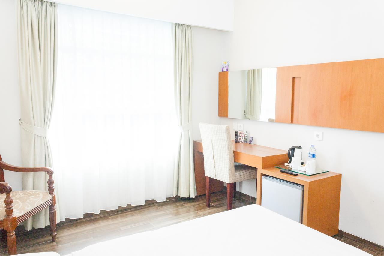 Griya Regato Hotel Jacarta Quarto foto